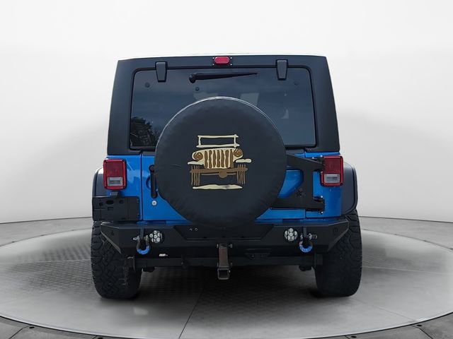 Used 2016 Jeep Wrangler Unlimited Sahara image 4