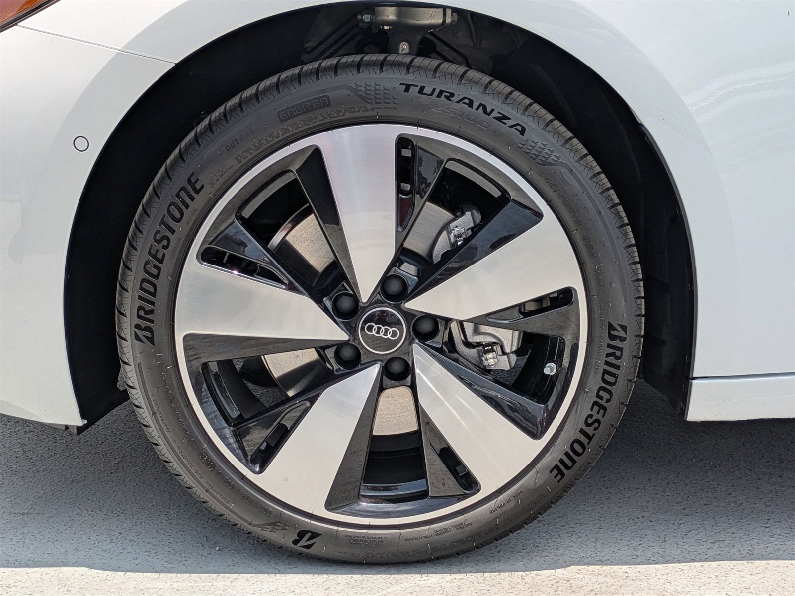 New 2025 Audi A5 2.0T Premium image 13