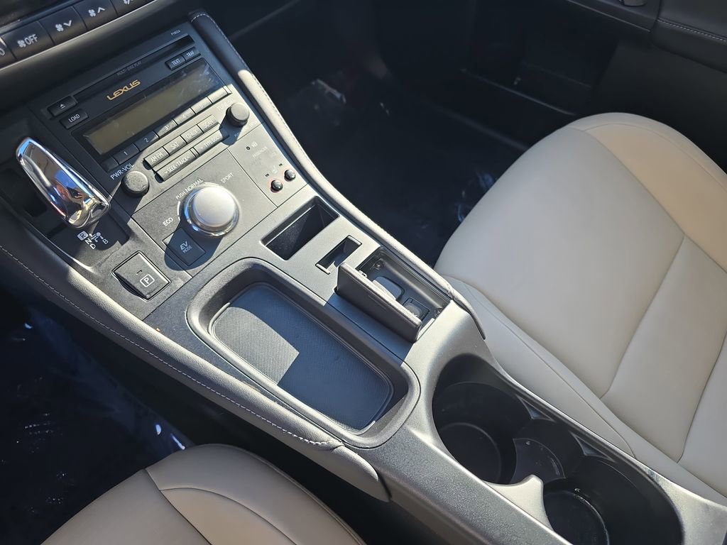 Used 2011 Lexus CT 200h Premium w/ Premium Audio Pkg image 22