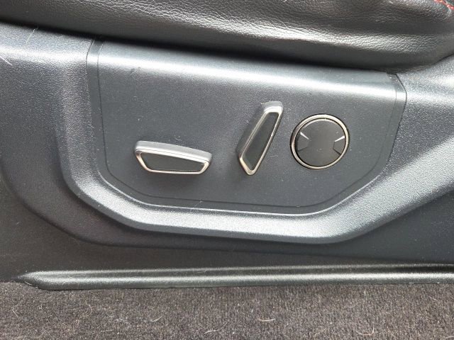 Used 2020 Ford F150 Raptor w/ Equipment Group 802A Luxury image 25