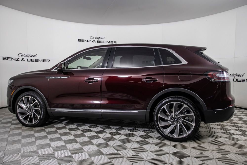 Used 2022 Lincoln Nautilus Reserve w/ Equipment Group 202A AWD/4WD image 9