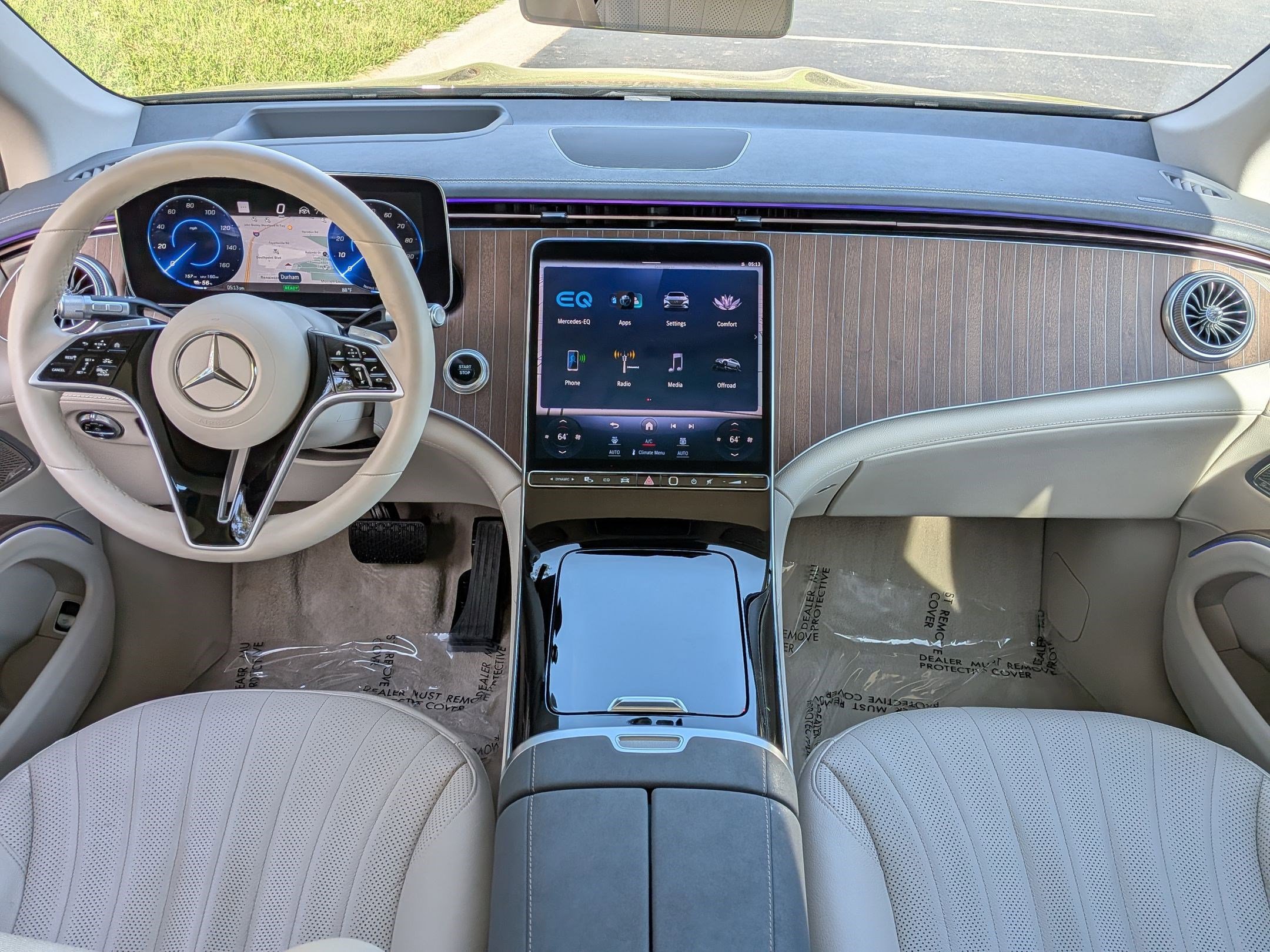 Certified 2023 Mercedes-Benz EQS 450+ 4MATIC SUV w/ Pinnacle Trim Package image 29