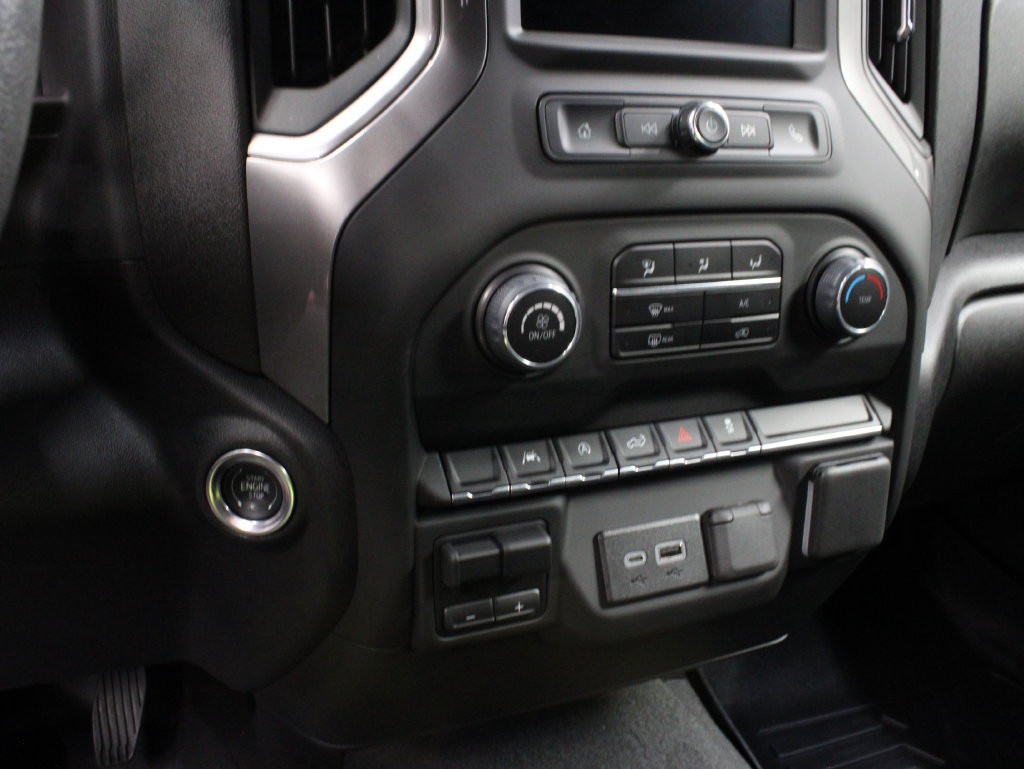 Used 2025 Chevrolet Silverado 1500 Custom AWD/4WD image 52