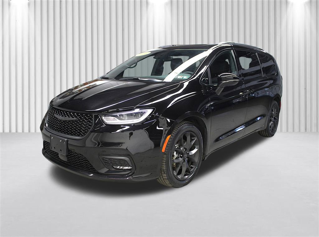 Used 2025 Chrysler Pacifica Limited FWD image 8