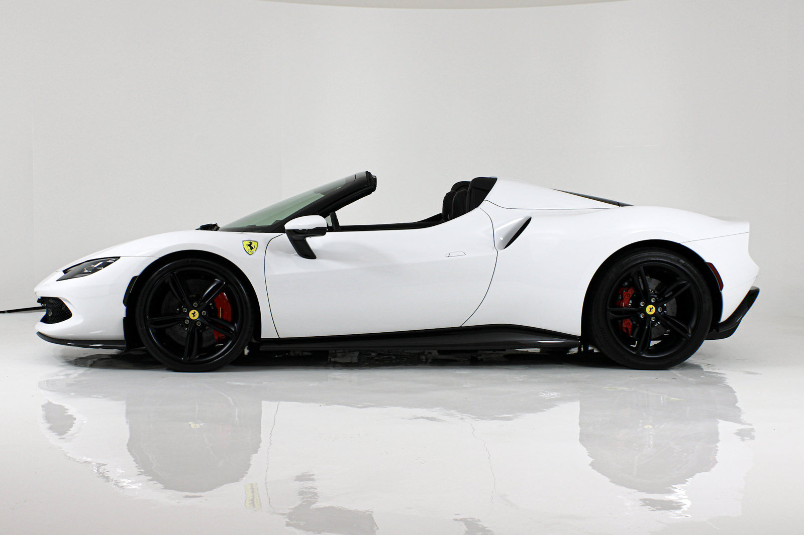 Certified 2024 Ferrari 296 GTS RWD image 4