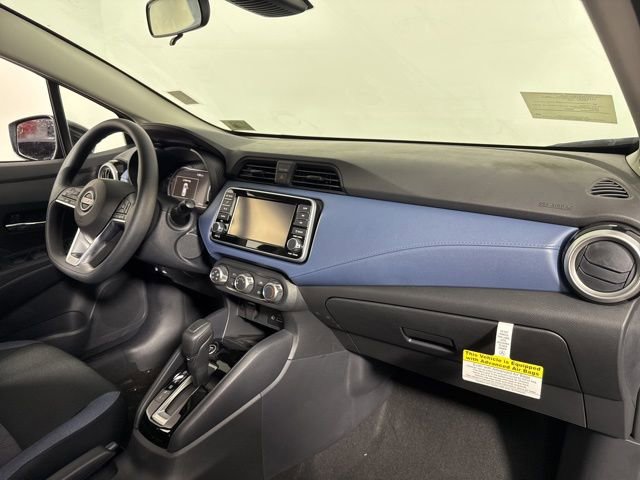 Used 2025 Nissan Versa SV w/ Trunk Package image 20
