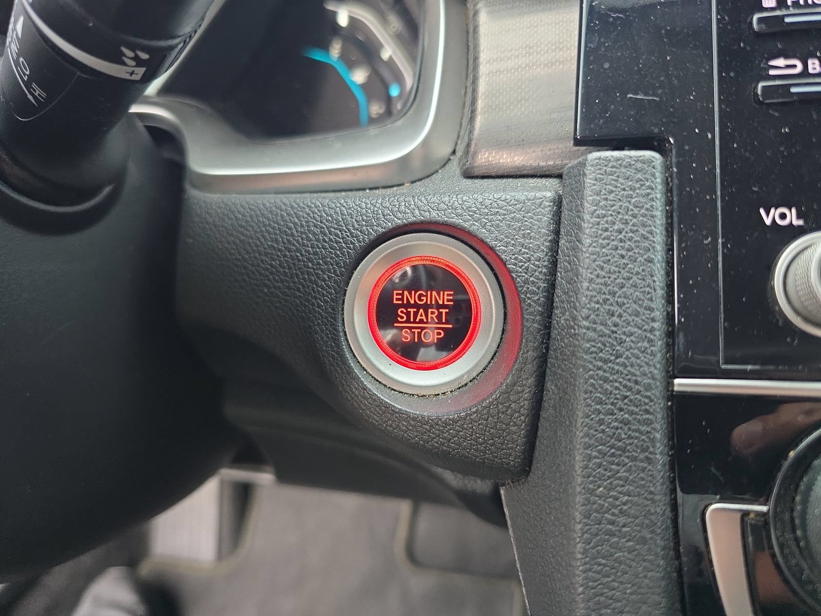 Used 2019 Honda Civic EX image 26