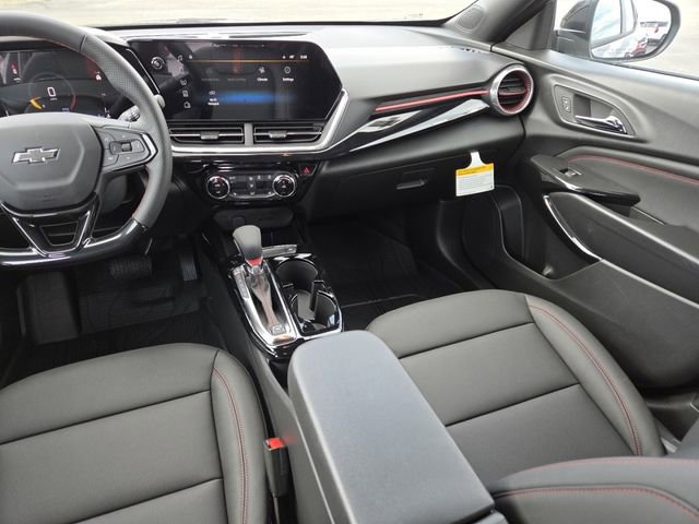 New 2026 Chevrolet Trax RS w/ Driver Confidence Package FWD image 30