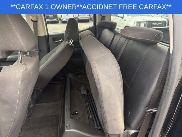 Used 2015 GMC Canyon SLE w/ SLE Convenience Package image 16