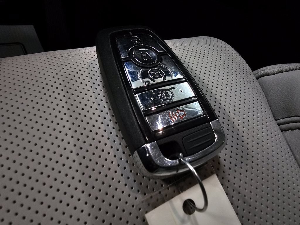 Used 2026 Lincoln Aviator Reserve AWD/4WD image 34