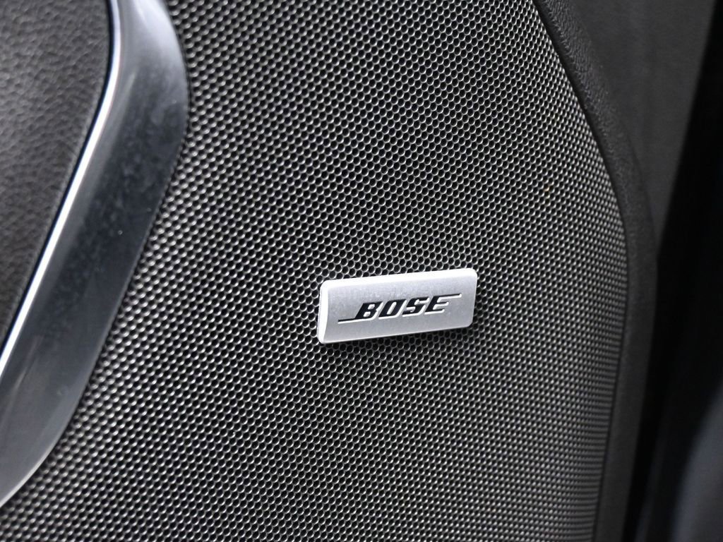 Used 2023 Chevrolet Tahoe Z71 w/ Luxury Package image 18