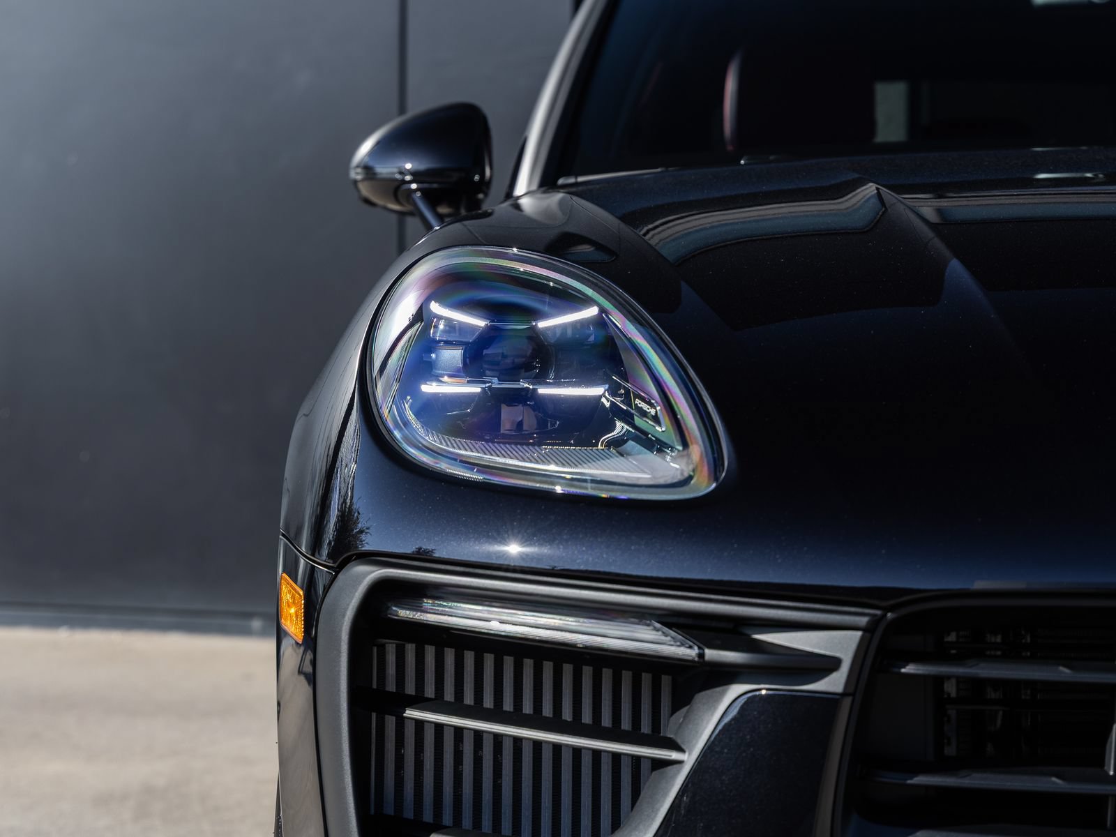 Certified 2026 Porsche Macan S AWD/4WD image 18