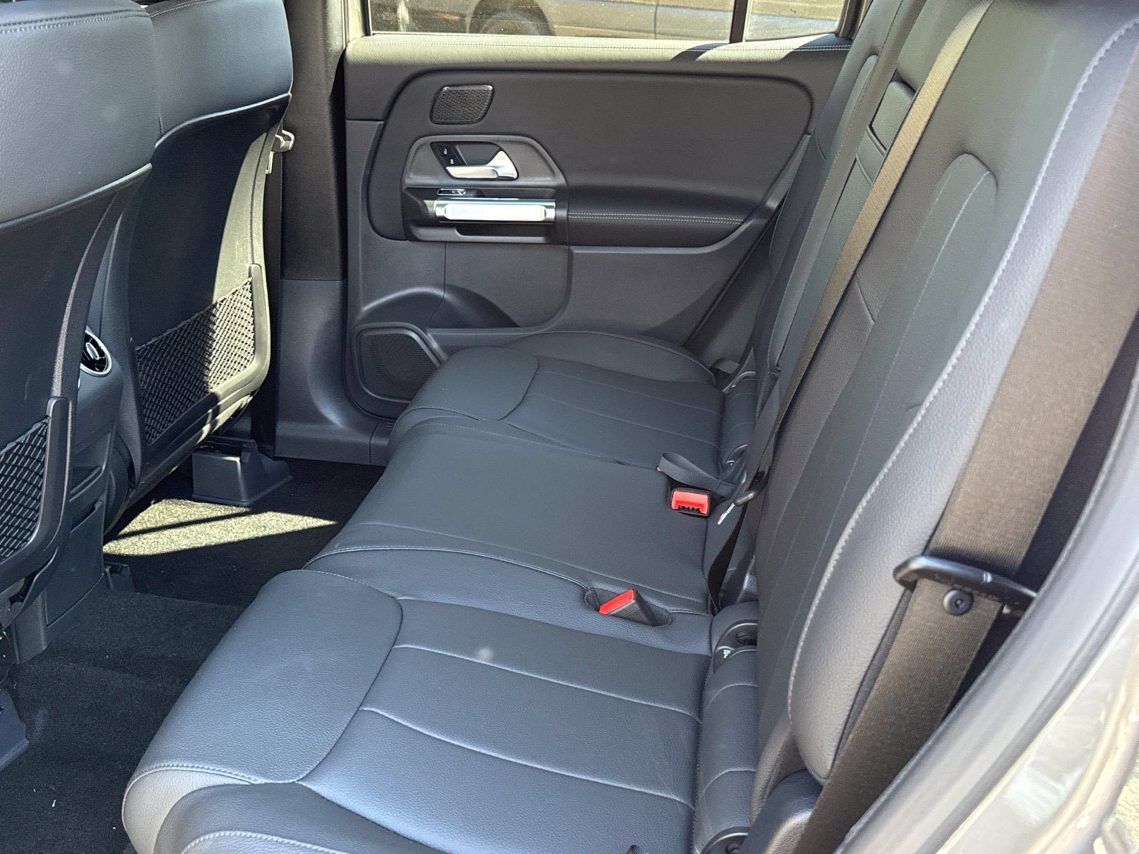 New 2026 Mercedes-Benz GLB 250 4MATIC image 30