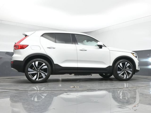 Used 2023 Volvo XC40 B5 Ultimate w/ Protection Package Premier AWD/4WD image 43