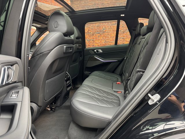 Certified 2023 BMW X5 xDrive40i w/ Premium Package image 23