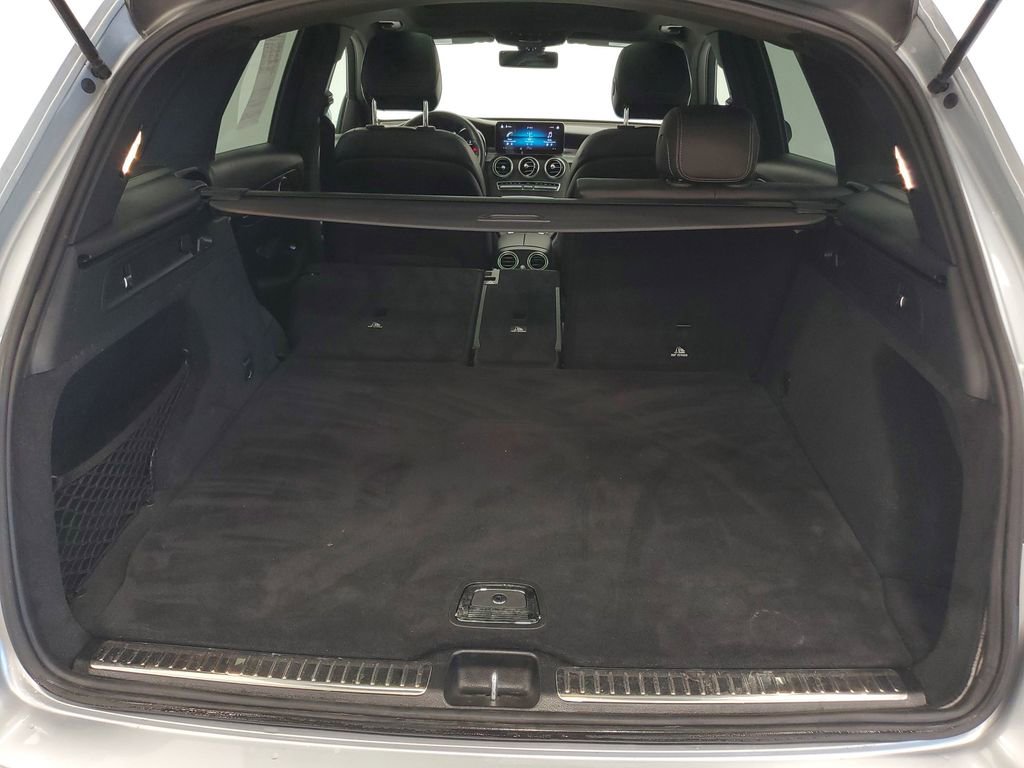 Used 2021 Mercedes-Benz GLC 300 4MATIC image 27