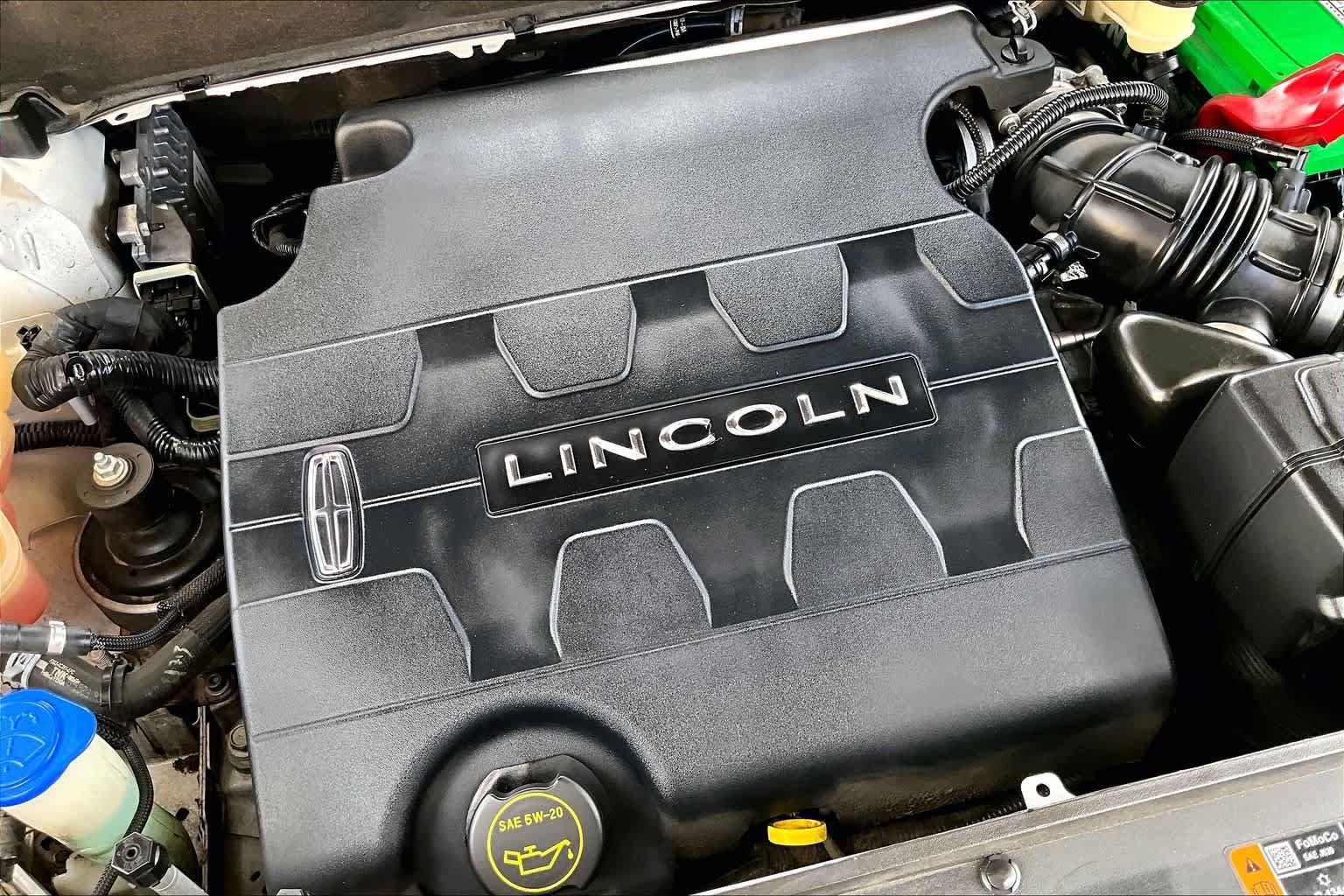 Used 2016 Lincoln MKX Reserve FWD image 33