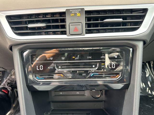 New 2026 Volkswagen Taos SE image 21
