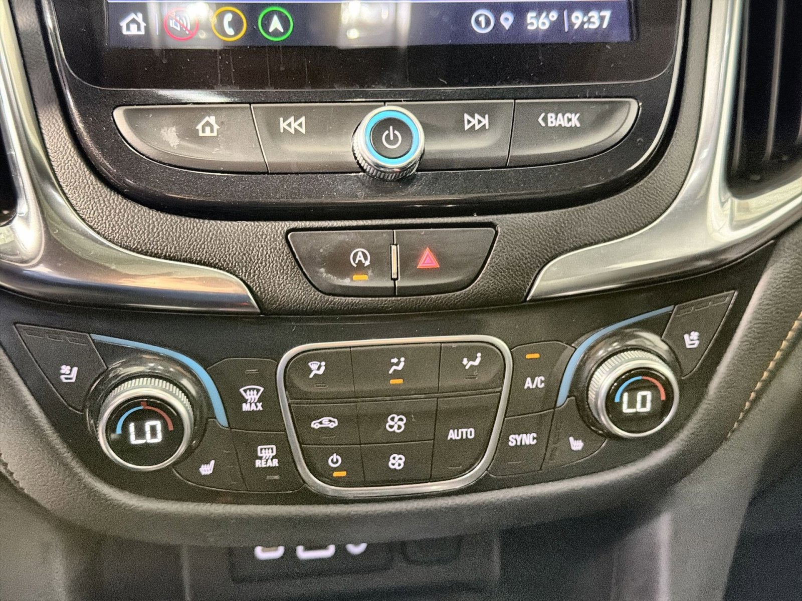 Used 2022 Chevrolet Equinox Premier AWD/4WD image 31