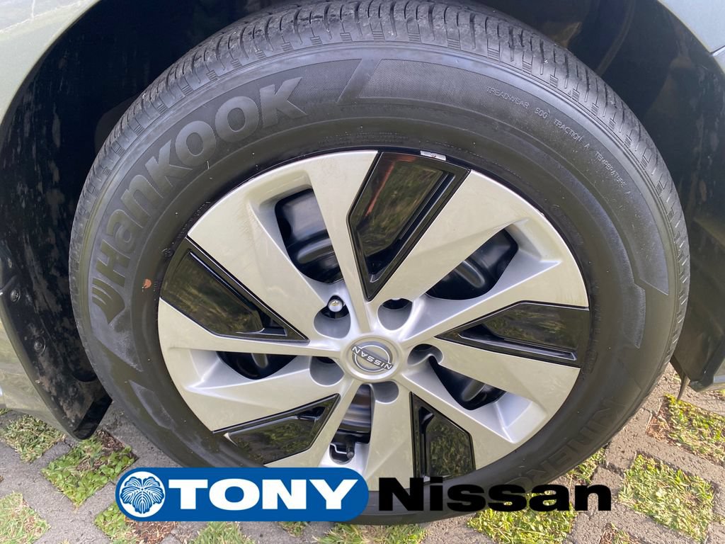 Used 2024 Nissan Altima 2.5 S FWD image 28
