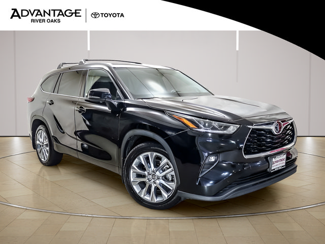 Used 2022 Toyota Highlander Limited AWD/4WD image 2