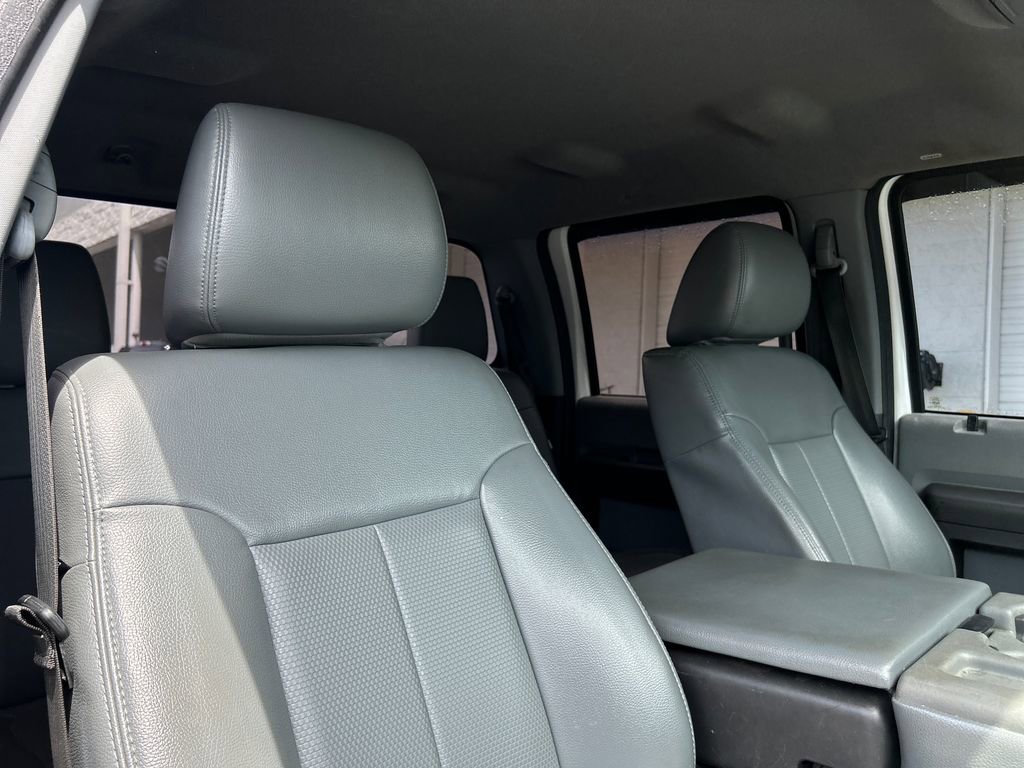 Used 2015 Ford F250 XL w/ Power Equipment Group AWD/4WD image 12