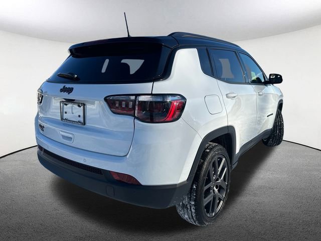 Used 2025 Jeep Compass Limited w/ Sun & Sound Group image 15