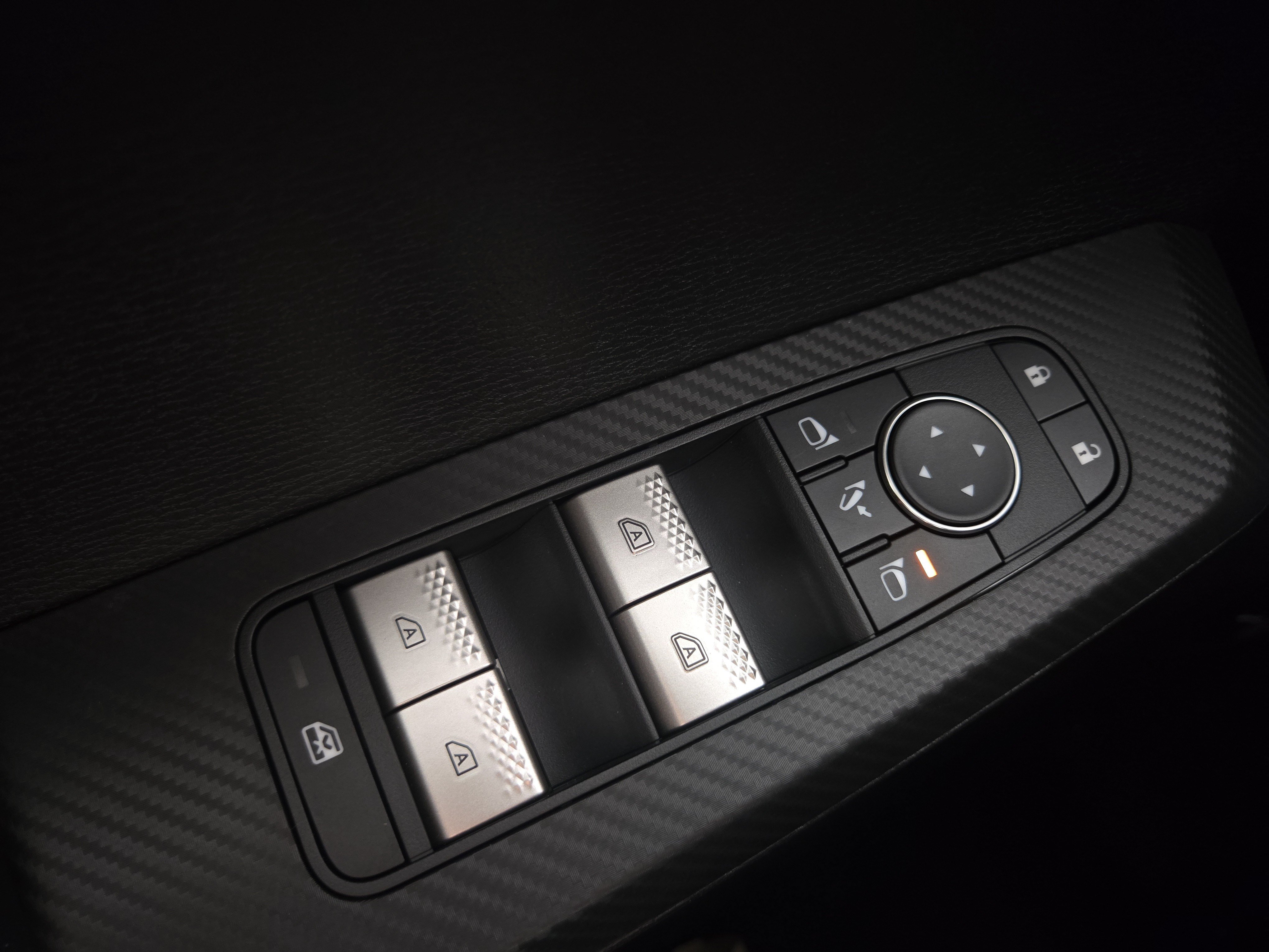 New 2026 Mitsubishi Outlander AWD image 27