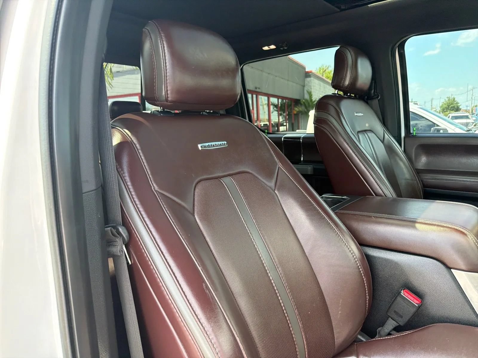 Used 2017 Ford F250 Platinum w/ Platinum Ultimate Package AWD/4WD image 46
