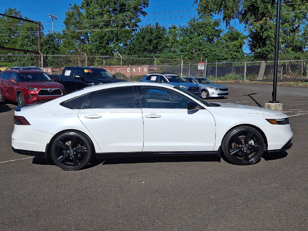 Used 2023 Honda Accord Sport image 34