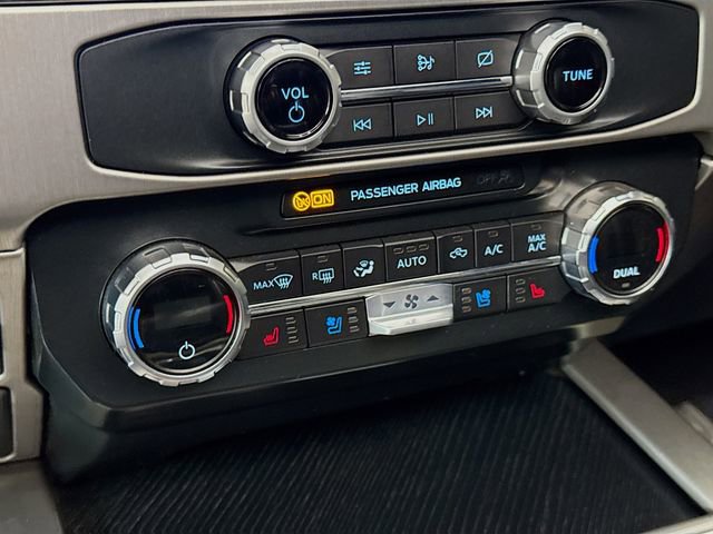 Used 2022 Ford F350 Platinum w/ Tremor Off-Road Package image 16