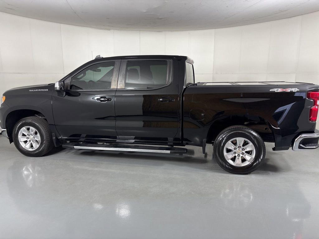 Used 2022 Chevrolet Silverado 1500 LT w/ LPO, Chrome Package image 6