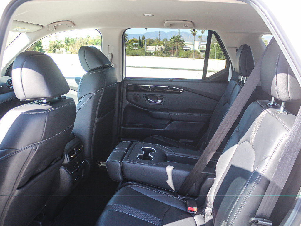 Certified 2025 Honda Pilot EX-L image 19