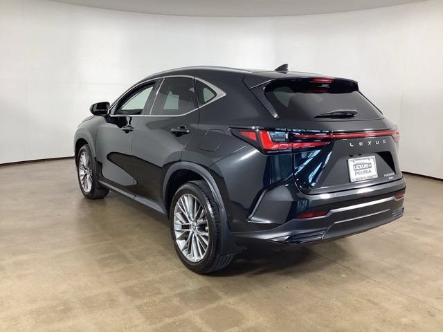 Used 2022 Lexus NX 350h AWD w/ Vision Package image 9