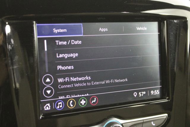 Used 2023 Chevrolet Traverse LS FWD image 35