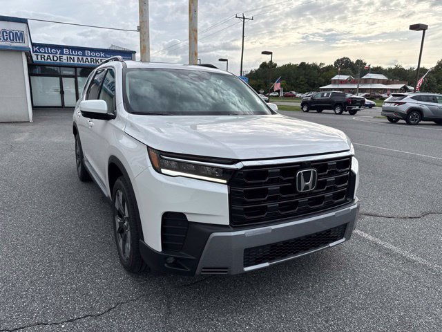New 2026 Honda Pilot Elite image 2