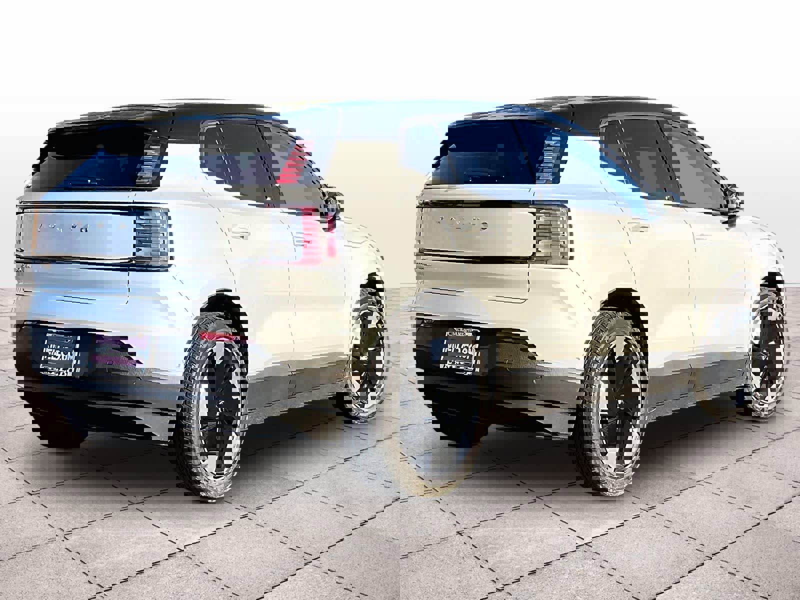 New 2026 Volvo EX30 Ultra w/ Climate Package image 4