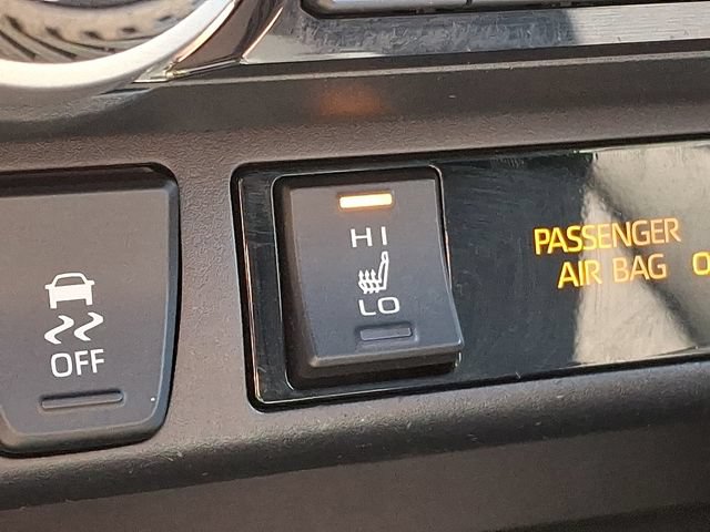 Used 2022 Toyota RAV4 XSE AWD/4WD image 28