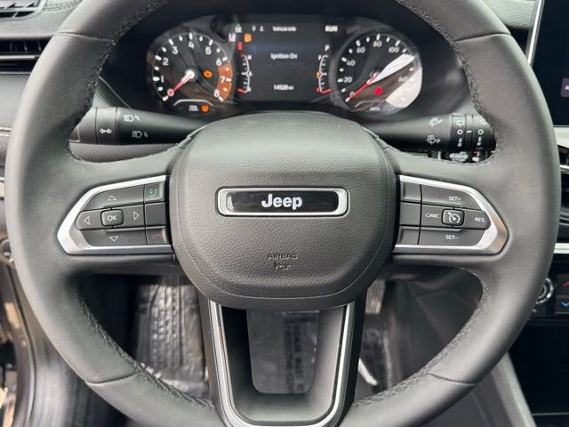 Used 2024 Jeep Compass Latitude w/ Altitude Special Edition image 16