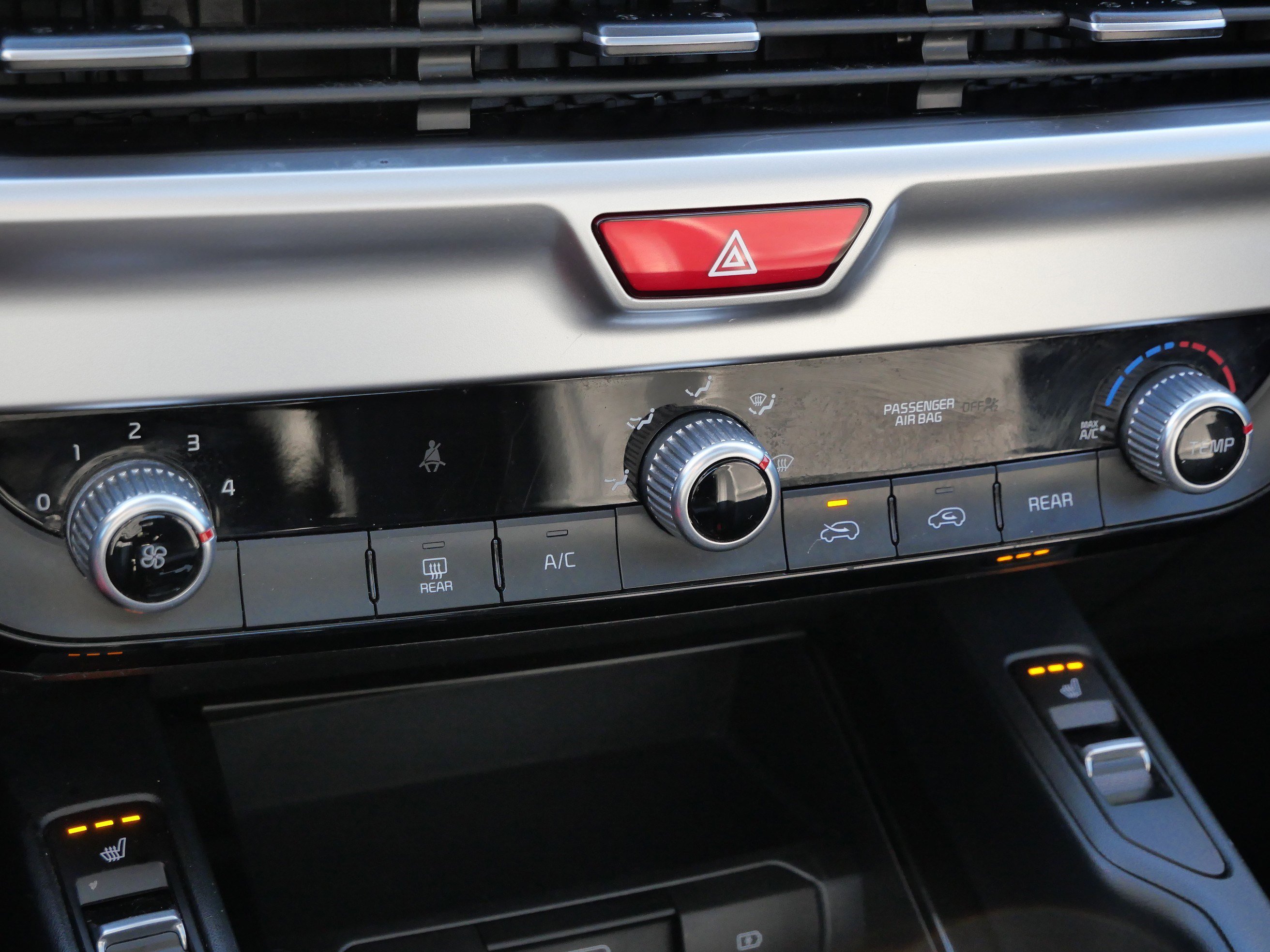 Used 2020 Kia Telluride S image 24