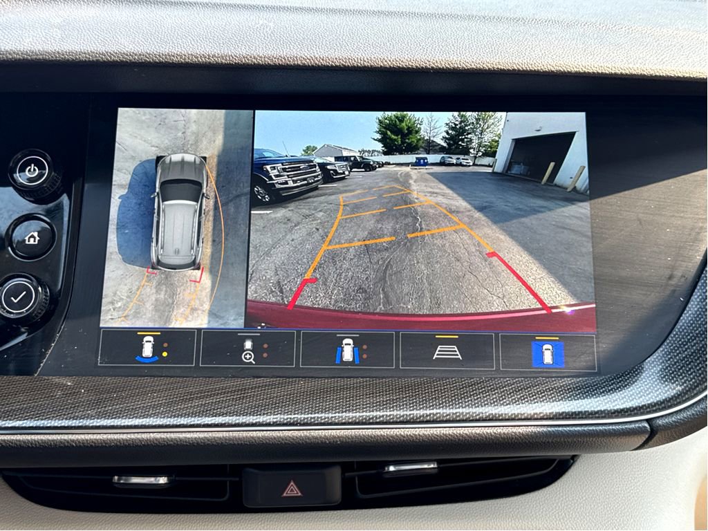 Used 2022 Buick Envision Essence w/ Technology Package I image 20
