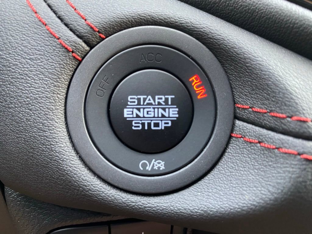 Used 2025 Dodge Durango GT image 35