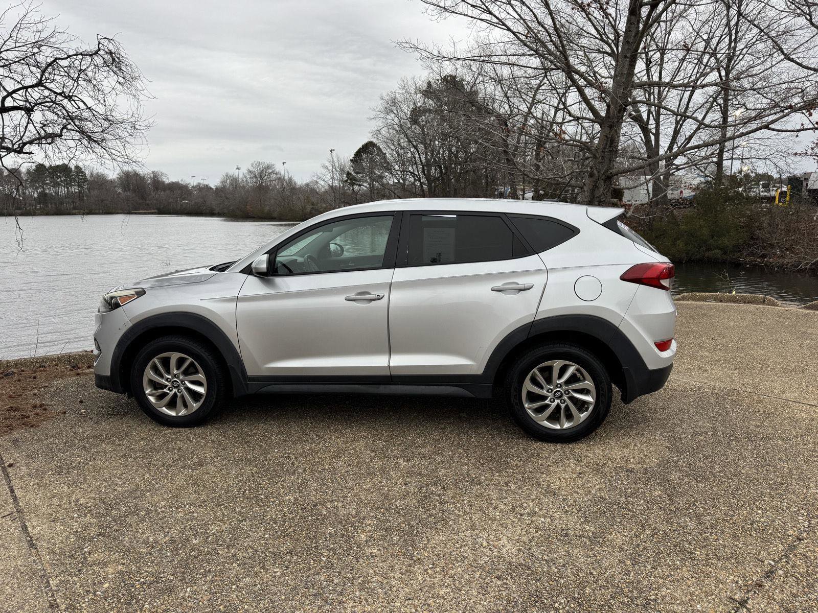 Used 2016 Hyundai Tucson SE image 10