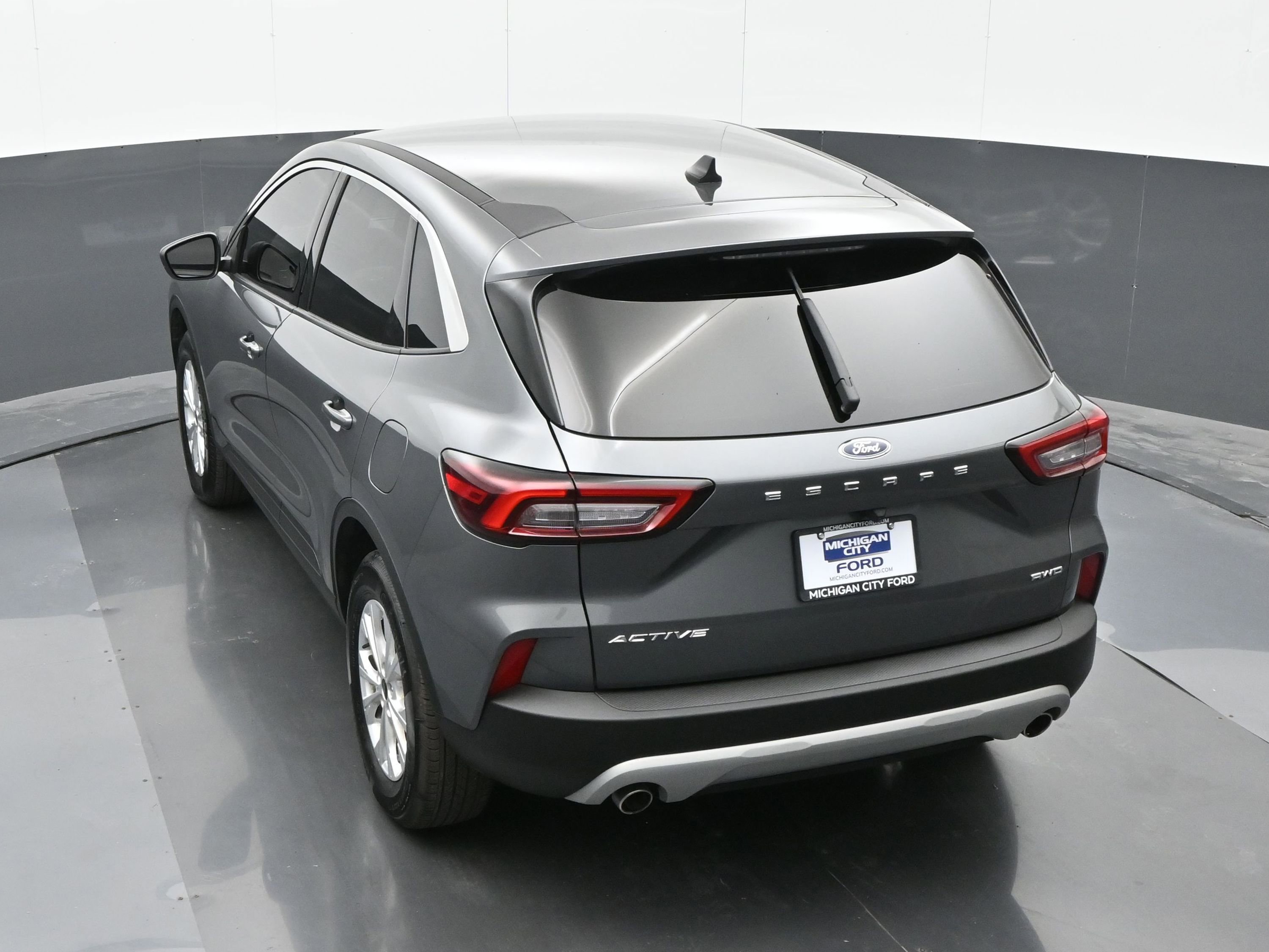 Used 2024 Ford Escape Active AWD/4WD image 36