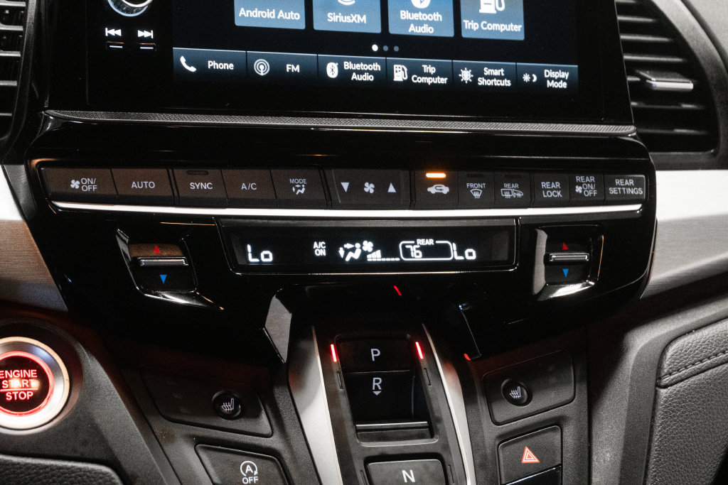 Used 2025 Honda Odyssey Sport-L image 25