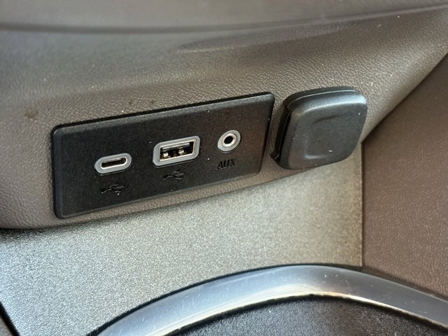 Used 2023 Chevrolet Malibu LT image 27