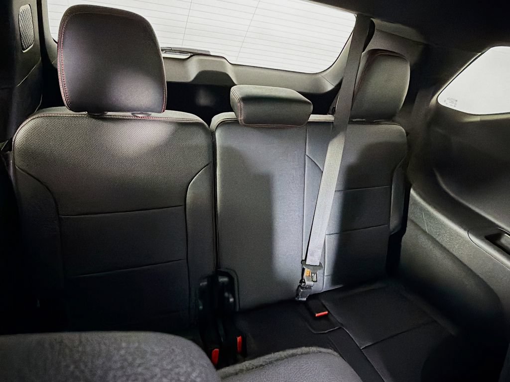 Used 2024 Chevrolet Traverse RS w/ LPO, Floor Liner Package AWD/4WD image 25