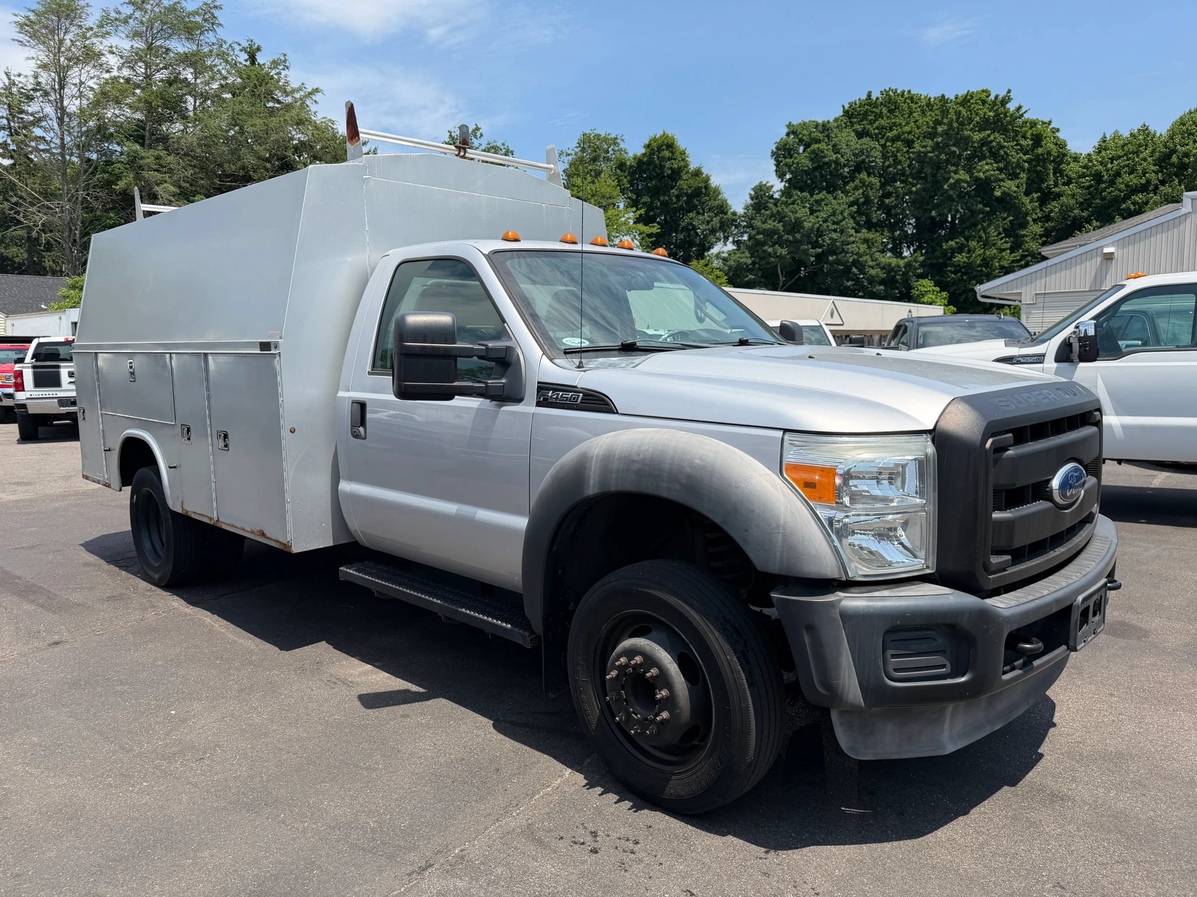 Used 2011 Ford F450 XL RWD image 4