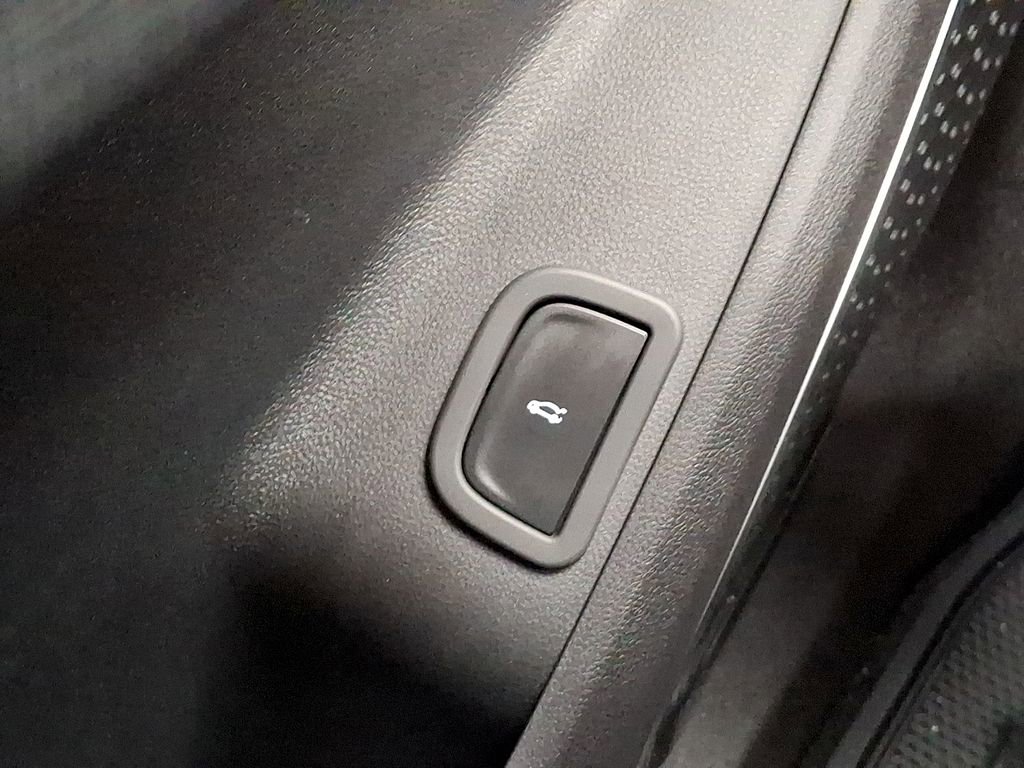 New 2026 Buick Enclave Sport Touring w/ Power Package image 17