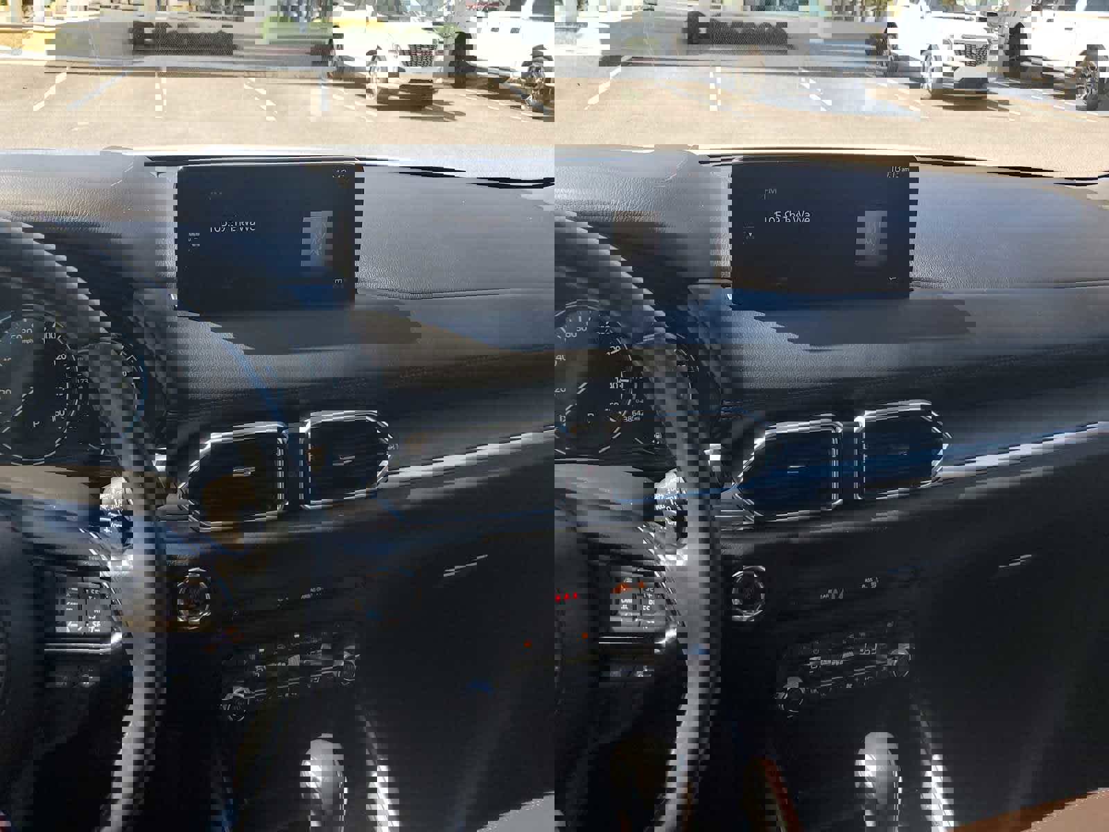 Used 2022 MAZDA CX-5 Signature image 16